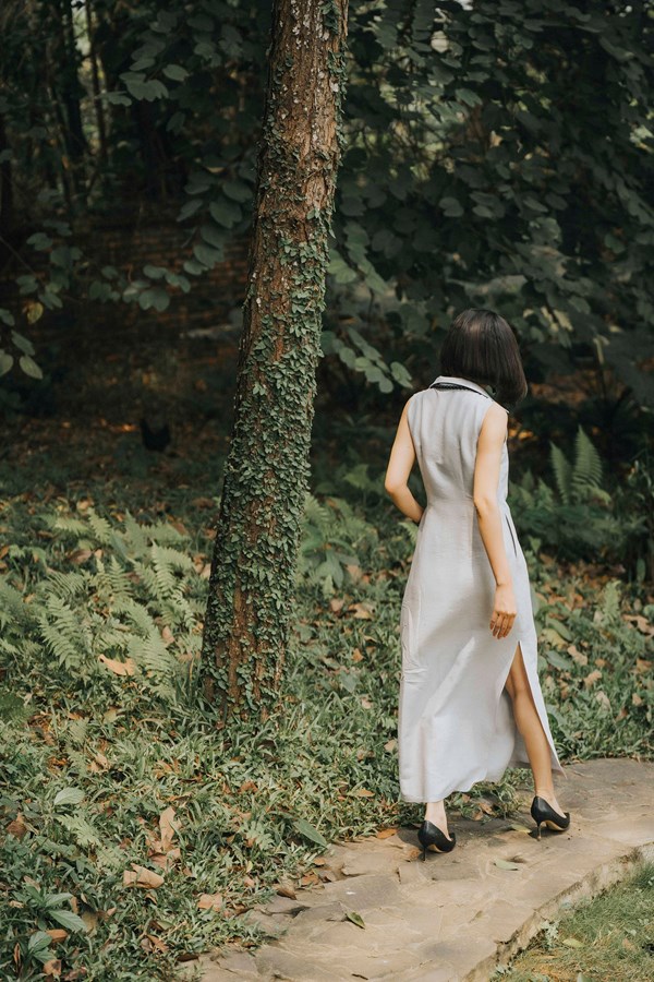 Ash Grace Dress | “Tro Lam” Square Collar Dress