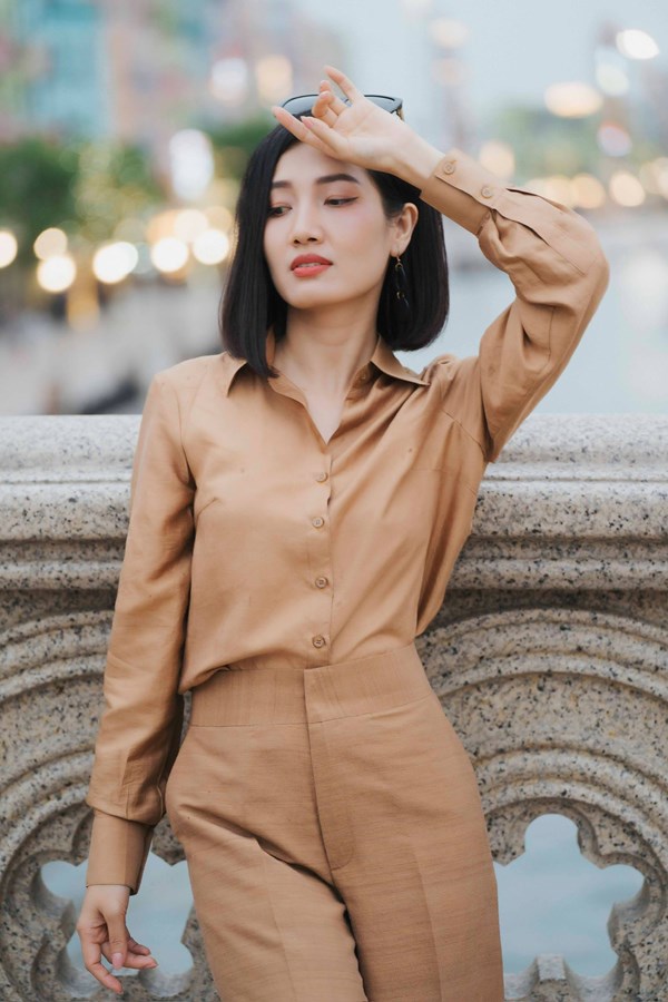 Camel Elegance Shirt | “Lạc Đà” Traditional Collar Silk Shirt